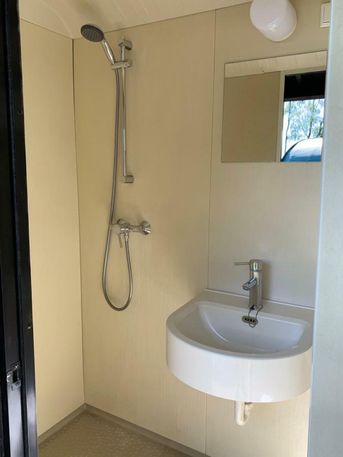 #Glamping@De Verloren Sinjoor Bladel Bagian luar foto