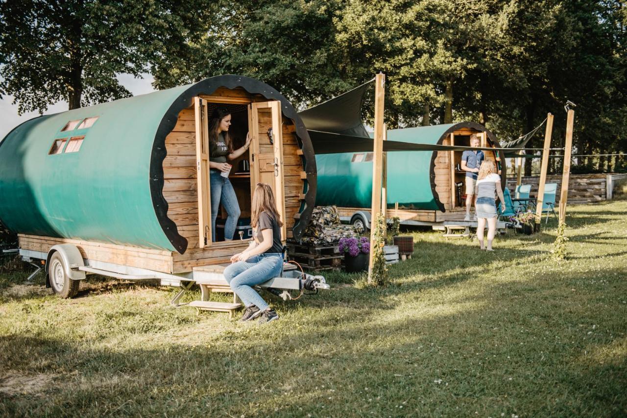 #Glamping@De Verloren Sinjoor Bladel Bagian luar foto